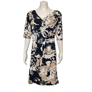 Connected Apparel Dress Floral Flattering Fit V-neck Half Sleeve Stretch sz 6